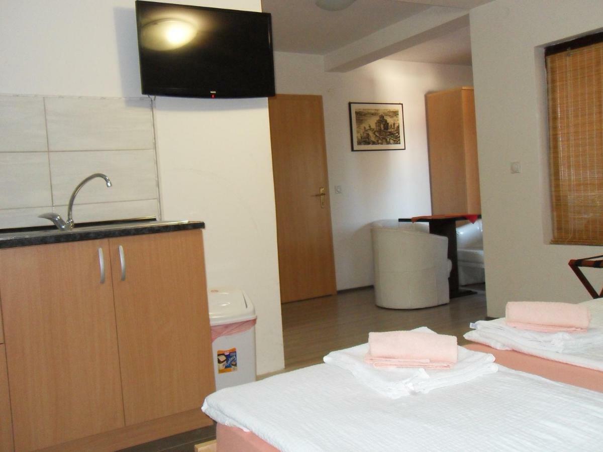 Apartments Ristak Ohrid Exterior foto